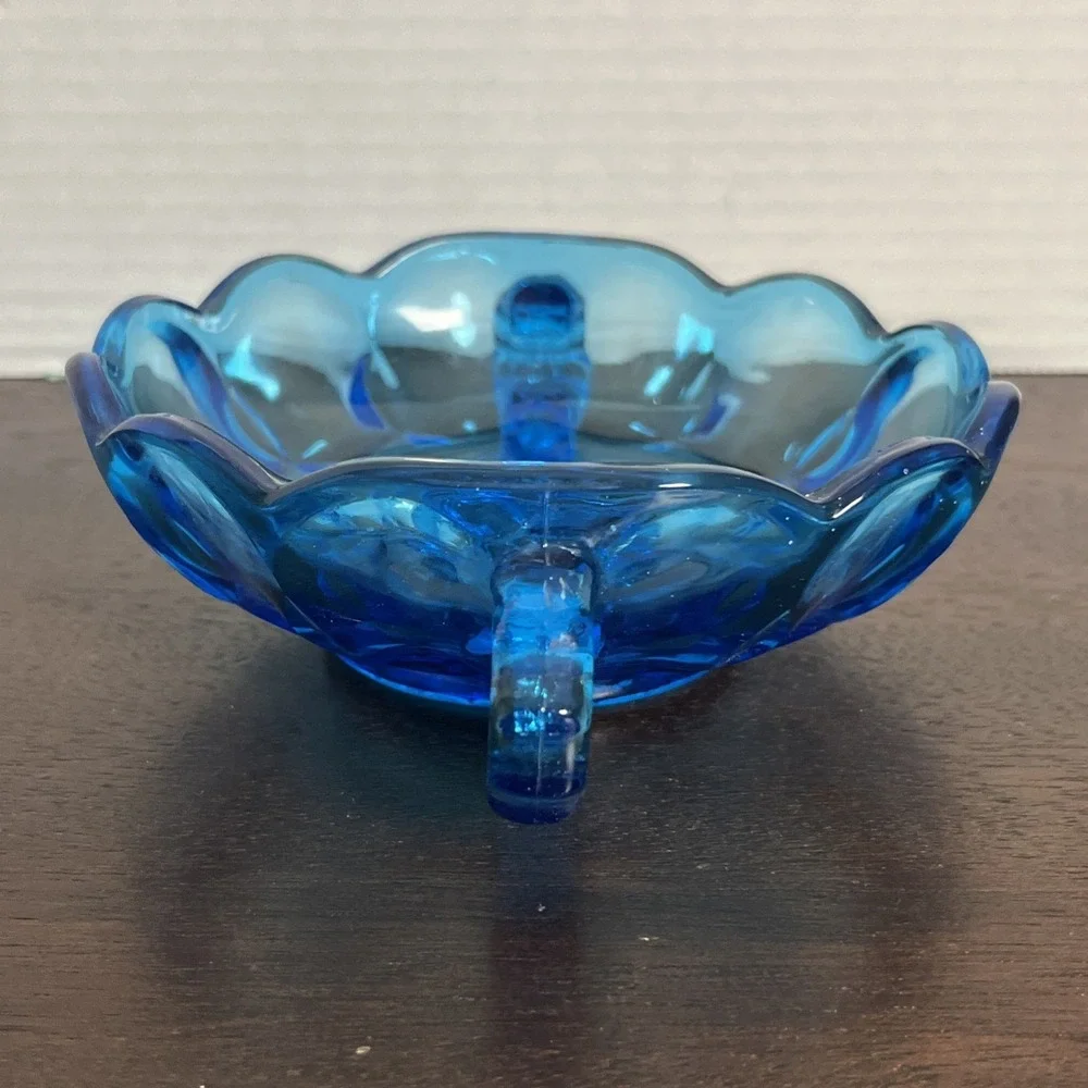 Vintage Anchor Hocking Scalloped Cobalt Blue Glass Candy Dish Bowl with Handles